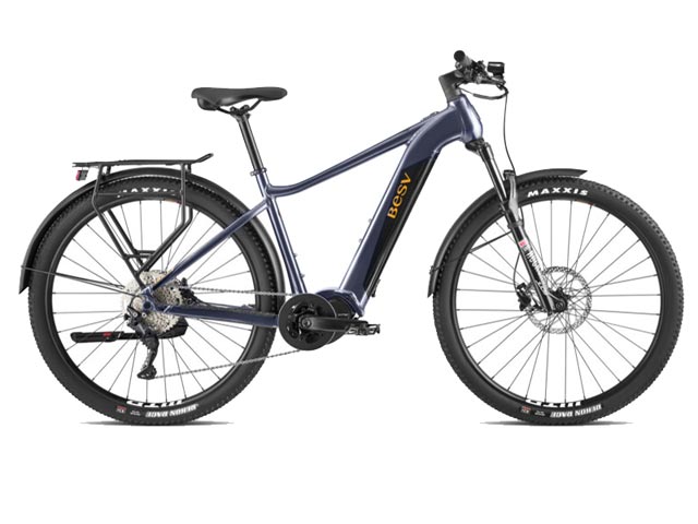 E-bikes for the tour