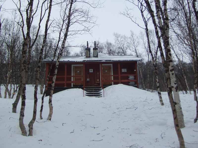 Wilderness cabins are the most common accommodation on a dogsled tour