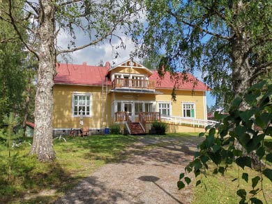 Example accommodation base for the tour | Photo: AKA