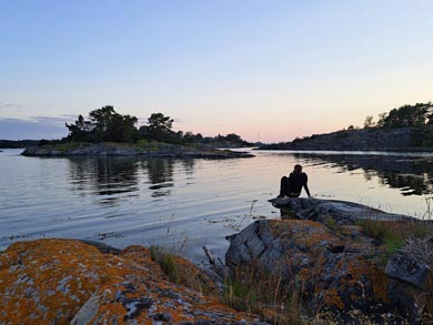 Guided Sea Kayaking in the Stockholm Archipelago | Photo: Andrew Foley
