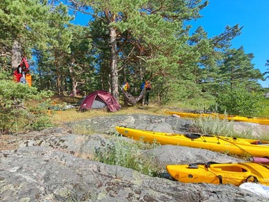 Guided Sea Kayaking in the Stockholm Archipelago | Photo: Andrew Foley