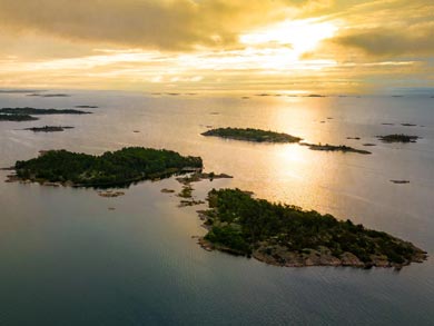 Guided Sea Kayaking in the Stockholm Archipelago | Photo: KT