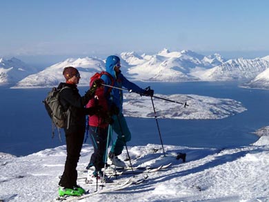 Alpine Ski Touring in Lyngen | Photo: LOC