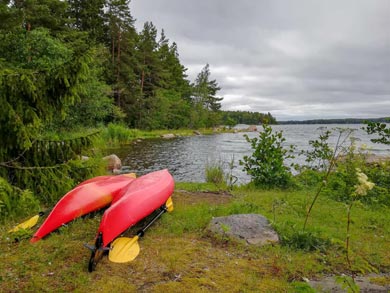Self-guided Sea Kayaking in the Helsinki Archipelago | Photo: Alex Strom