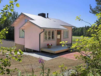 Cabin exterior | Photo: TET