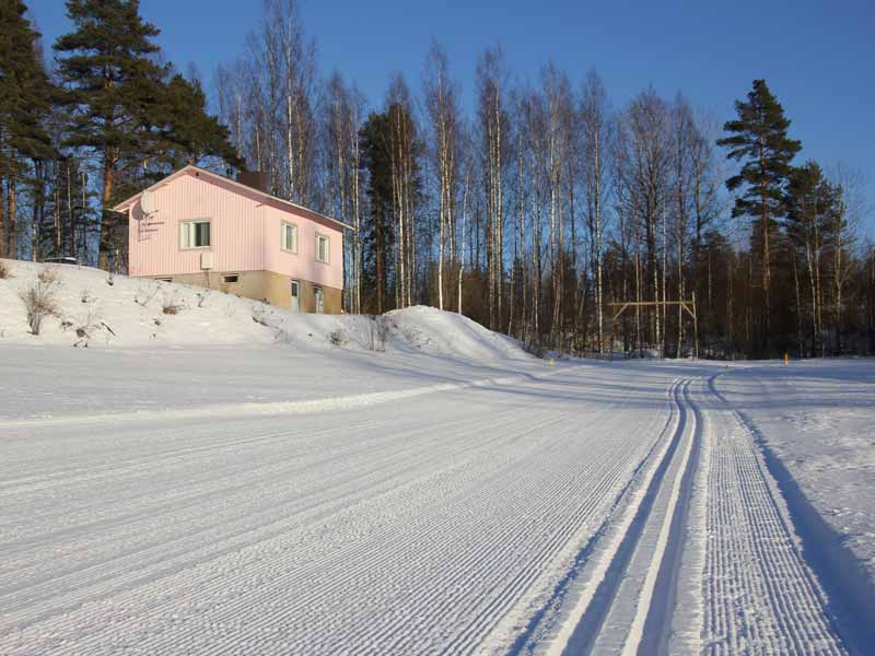 Romantic Winter Cabin with Sauna in Päijänne Tavastia