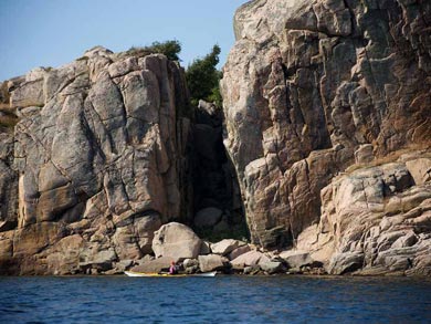 Self-guided Sea Kayaking in Bohusl&auml;n (Option 2 tour) | Photo: J. Hermanssson