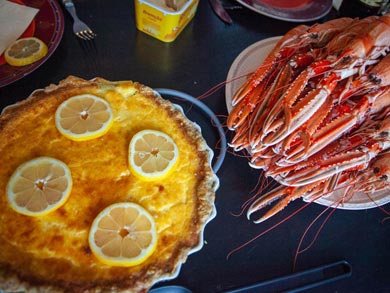 Food during the tour is an important part of the experience | Photo: UB