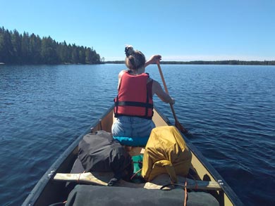 Canoeing on the Tar Route in Kainuu | Photo: Niki Bates, Nature Travels